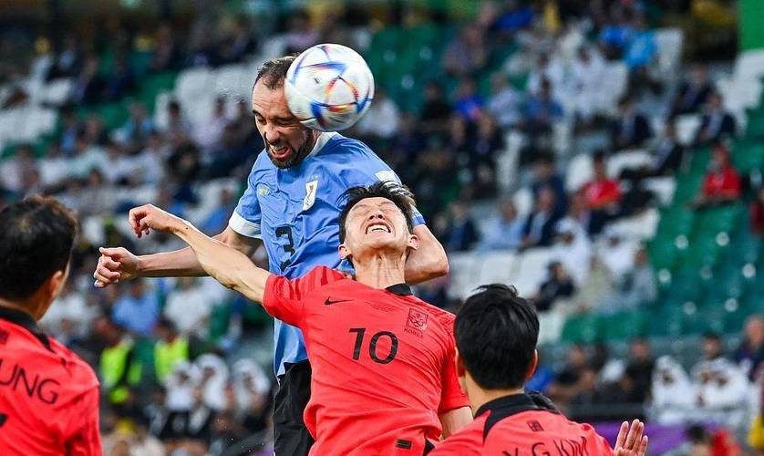 乌拉圭0-0韩国苏亚雷斯